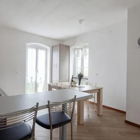 Apartment House X Visit 5terretigulliobay Tavarone